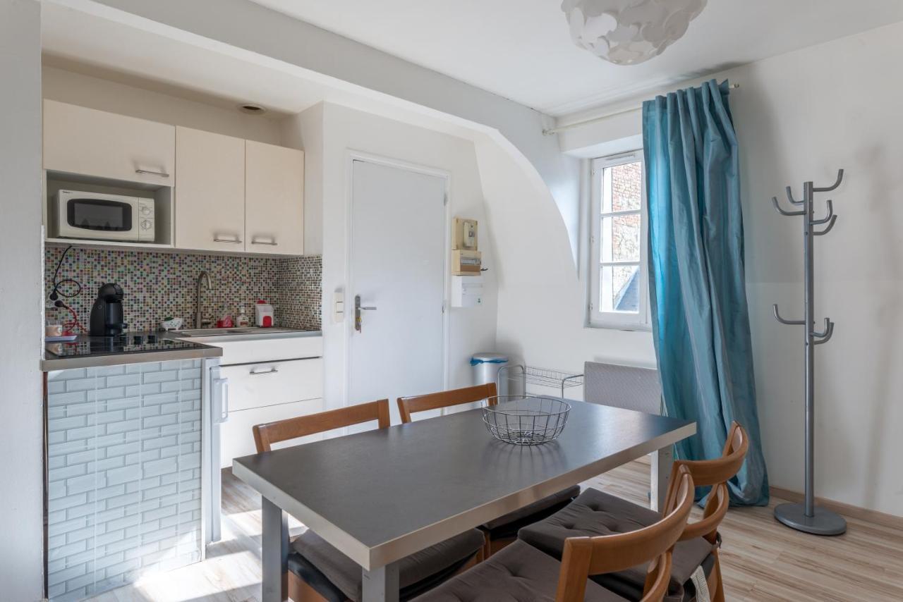 Greeter-Nid Douillet A 5 Min Du Port De Honfleur Apartment Екстериор снимка